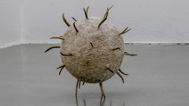 «Antler Sphere» (2001)